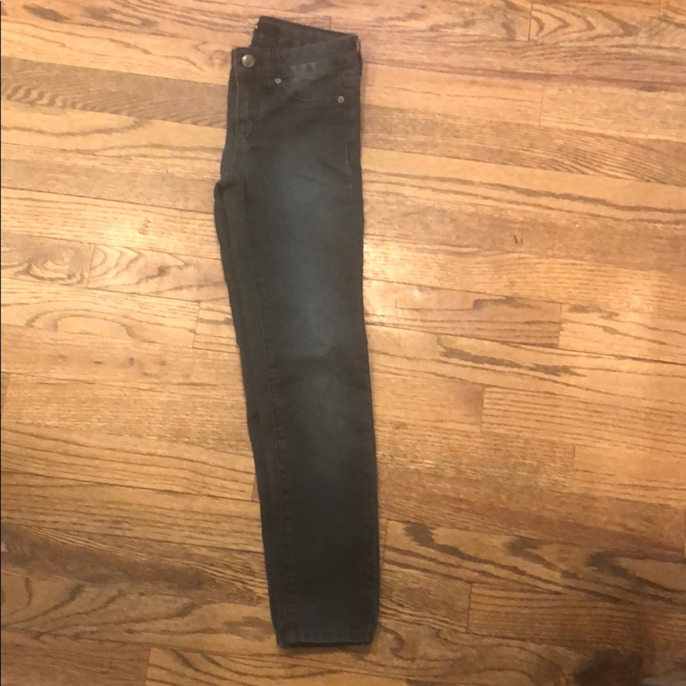 Girls size 7 skinny jeans
